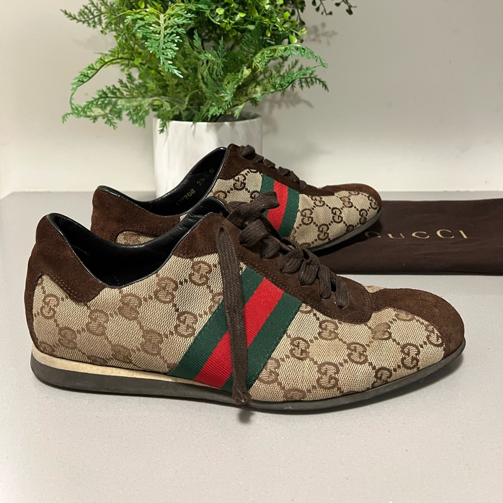 Gucci Men's Tan and Green Sneakers